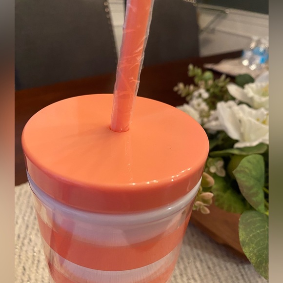 NWT! Kate spade ♠️ tumbler in fun summer stripes design - Picture 9 of 12